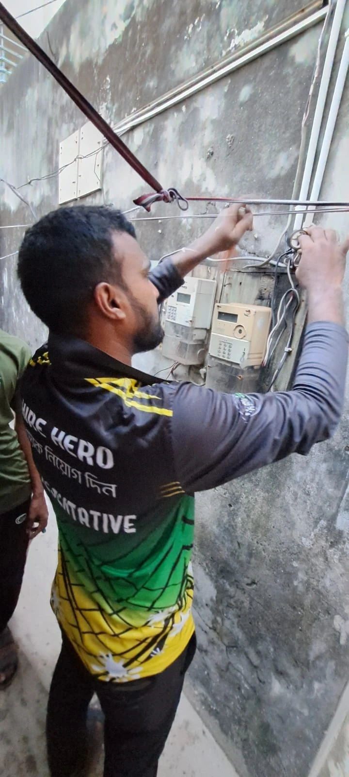 Electrician service